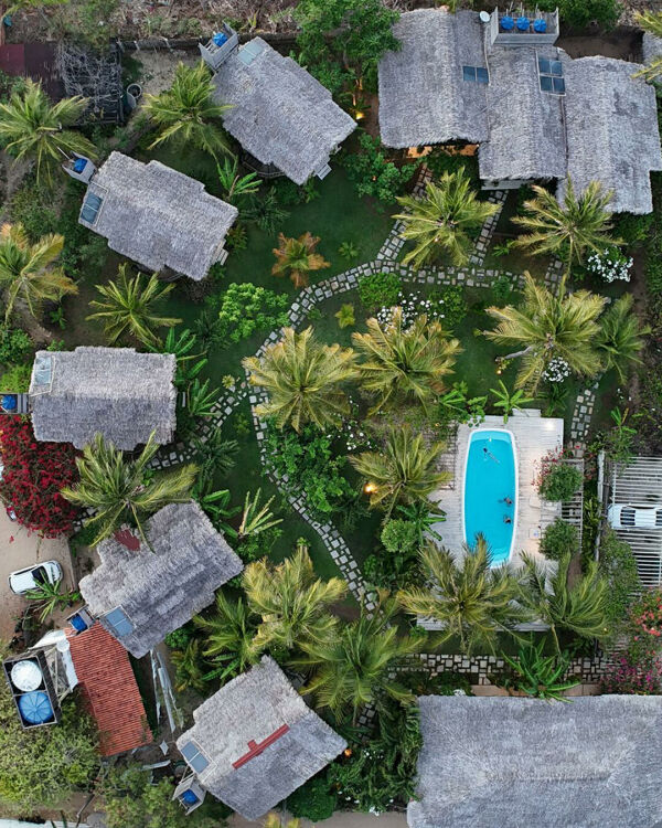 Imagem 1 de Pousada País Tropical ao lado da praia Icaraizinho de Amontada